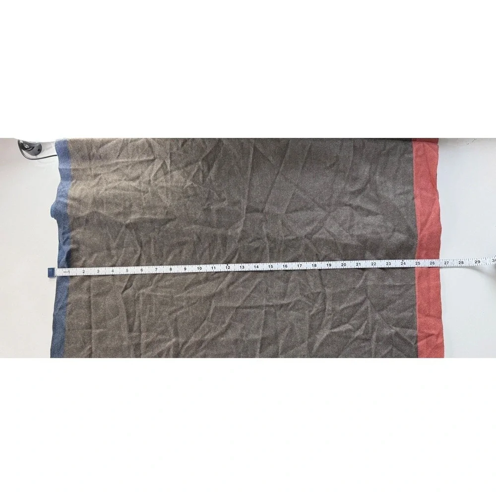 2CHIC Oversized Blanket Scarf Wrap Colorblock Grey Blue Red Fringe Cozy Academia